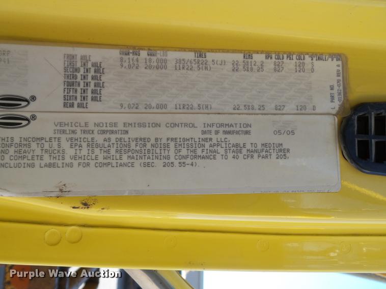 image for item K8149 2006 Sterling LT9500 dump truck