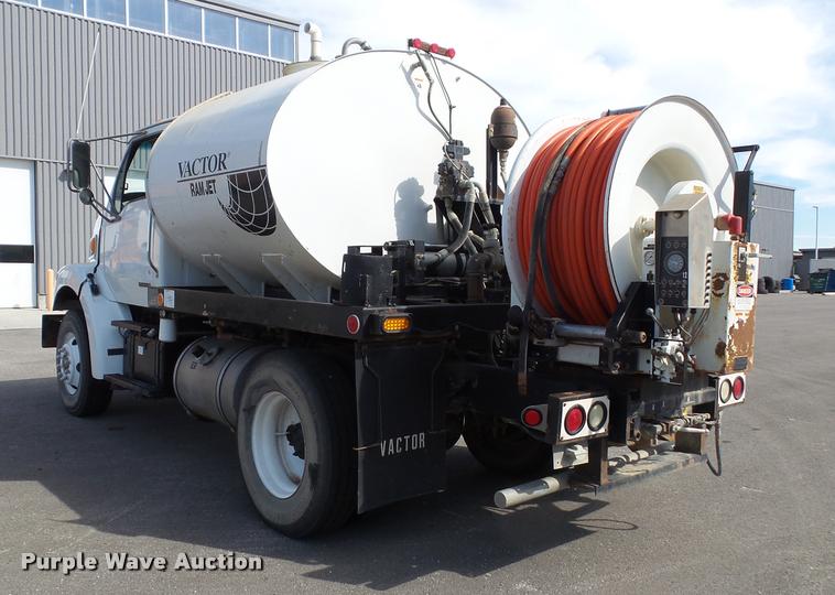 image for item K8150 2002 Sterling L7500 Vactor Ram jetter truck