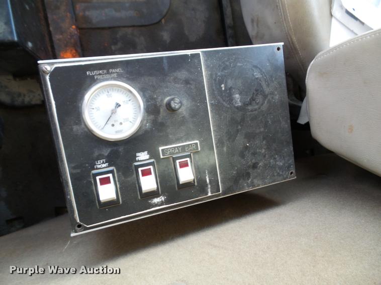 image for item K8150 2002 Sterling L7500 Vactor Ram jetter truck