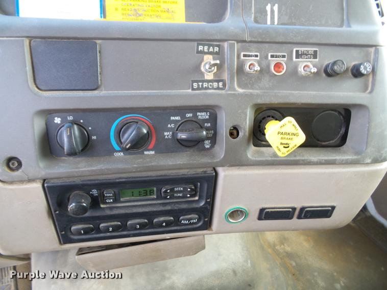 image for item K8150 2002 Sterling L7500 Vactor Ram jetter truck