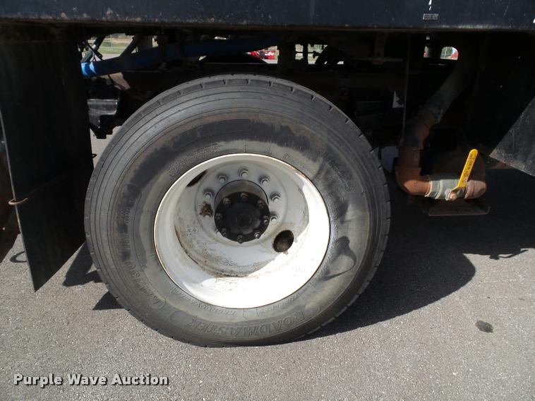 image for item K8150 2002 Sterling L7500 Vactor Ram jetter truck