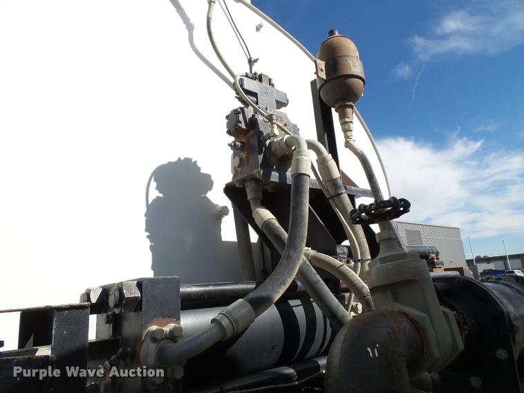 image for item K8150 2002 Sterling L7500 Vactor Ram jetter truck