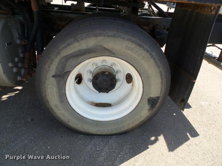 image for item K8150 2002 Sterling L7500 Vactor Ram jetter truck