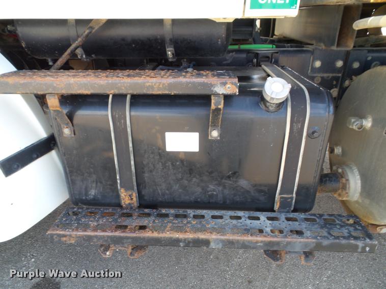 image for item K8150 2002 Sterling L7500 Vactor Ram jetter truck