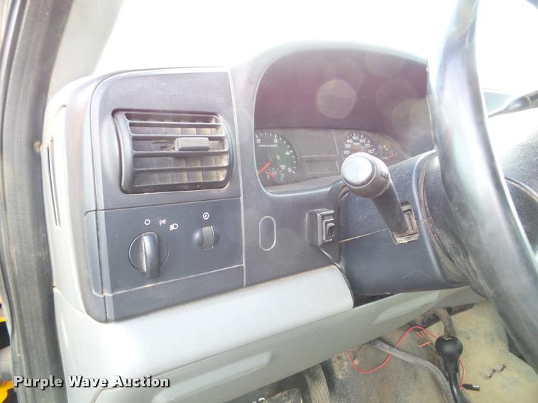 image for item K8159 2006 Ford F450 Super Duty XL SuperCab flatbed truck