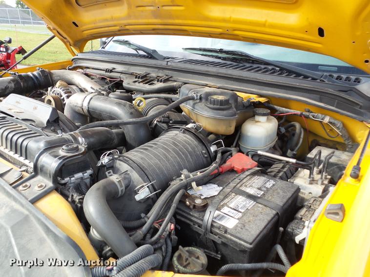 image for item K8159 2006 Ford F450 Super Duty XL SuperCab flatbed truck