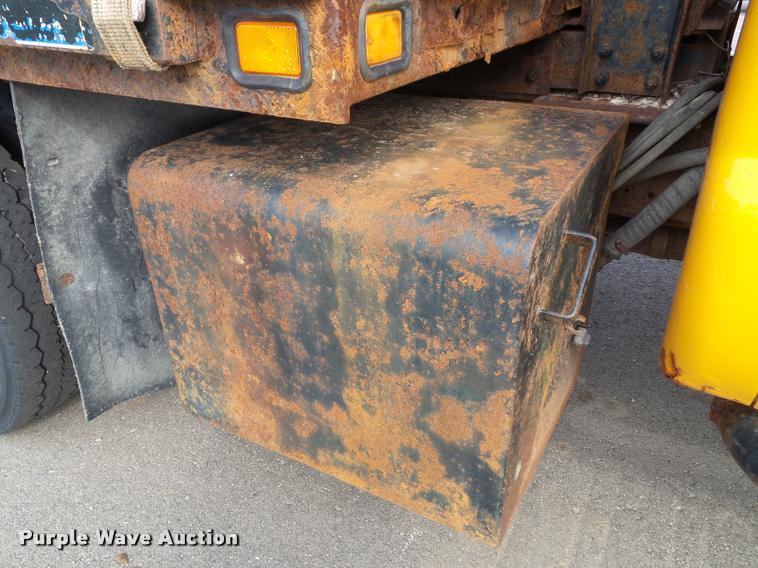 image for item K8159 2006 Ford F450 Super Duty XL SuperCab flatbed truck