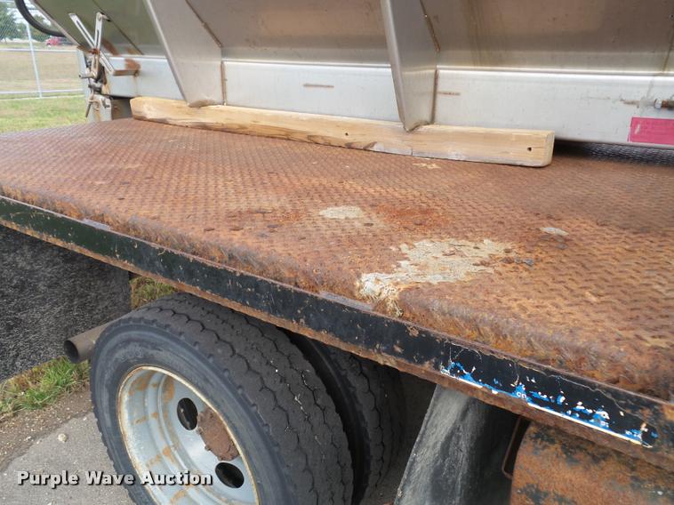 image for item K8159 2006 Ford F450 Super Duty XL SuperCab flatbed truck