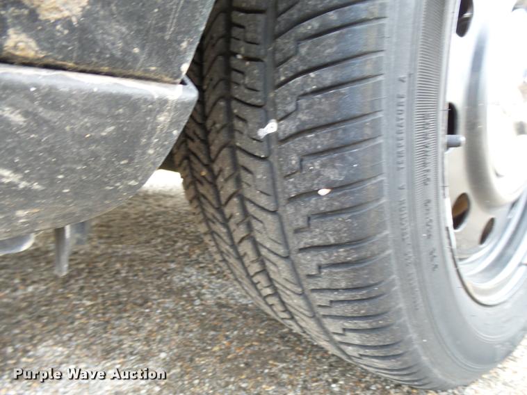 image for item L3381 2010 Ford Crown Victoria Police Interceptor