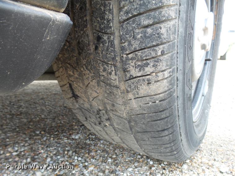 image for item L3382 2009 Ford Crown Victoria Police Interceptor