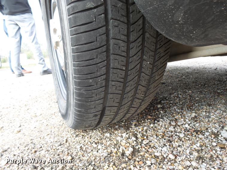 image for item L3383 2011 Ford Crown Victoria Police Interceptor