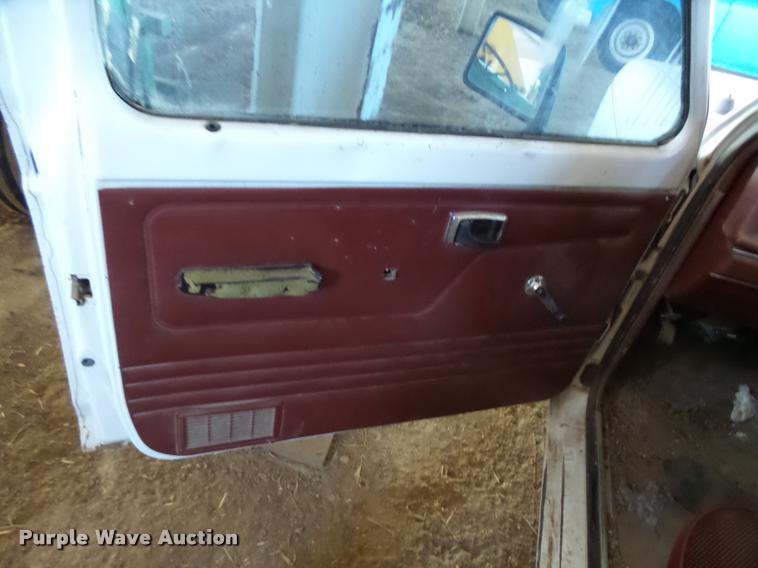 image for item L3406 1986 Ford Ranger SuperCab pickup truck