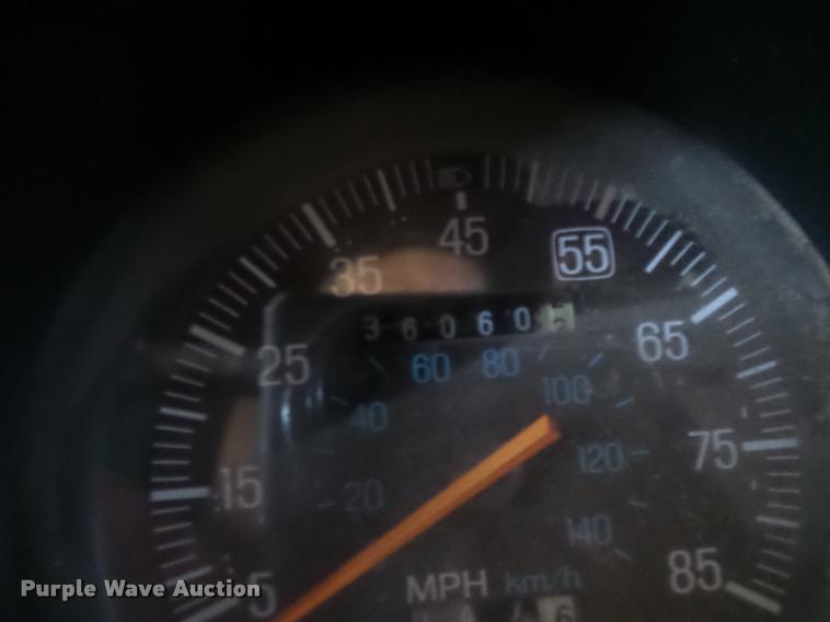 image for item L3406 1986 Ford Ranger SuperCab pickup truck