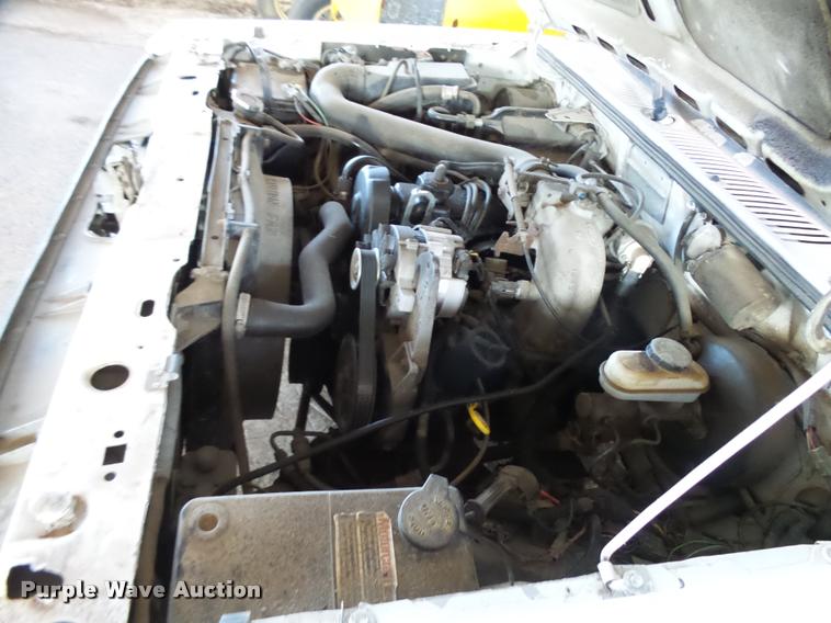 image for item L3406 1986 Ford Ranger SuperCab pickup truck