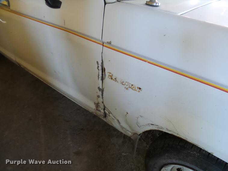 image for item L3406 1986 Ford Ranger SuperCab pickup truck