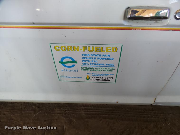 image for item L3406 1986 Ford Ranger SuperCab pickup truck