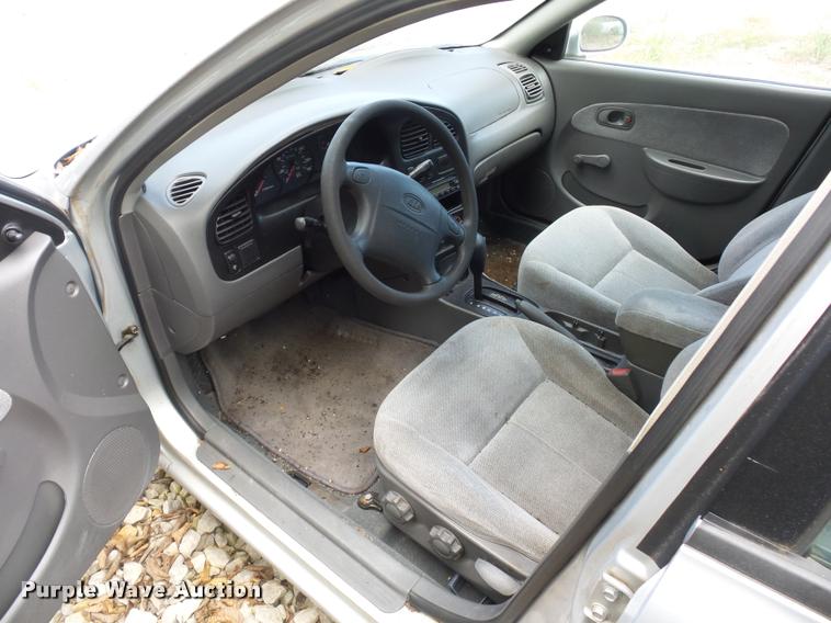 image for item L4292 2001 Kia Spectra