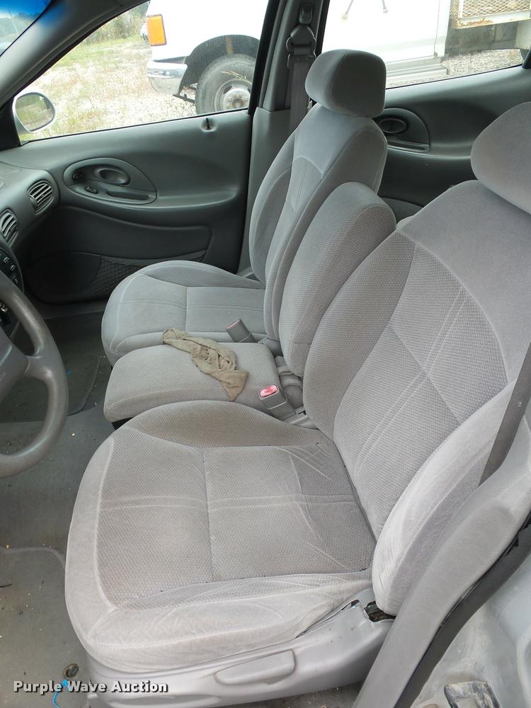 image for item L4296 1997 Ford Taurus