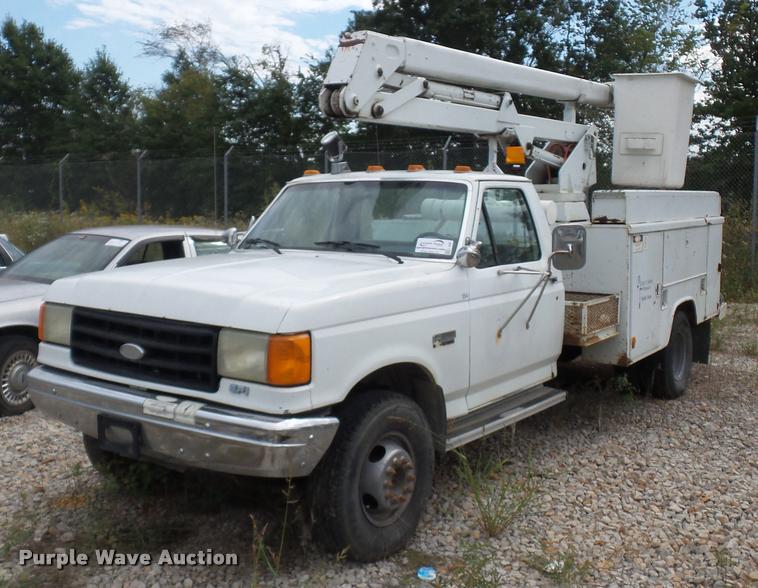 image for item L4297 1988 Ford F450 Super Duty bucket truck