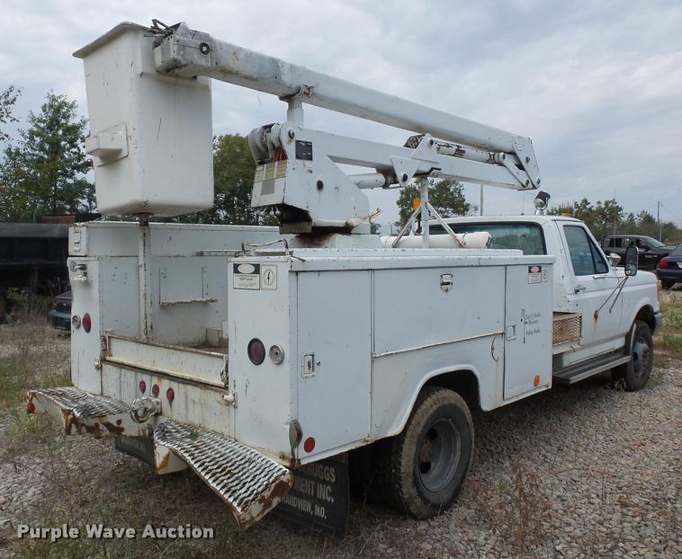 image for item L4297 1988 Ford F450 Super Duty bucket truck