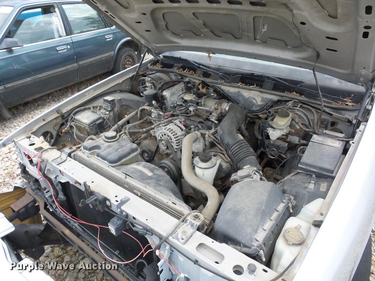 image for item L4298 1998 Ford Crown Victoria Police Interceptor