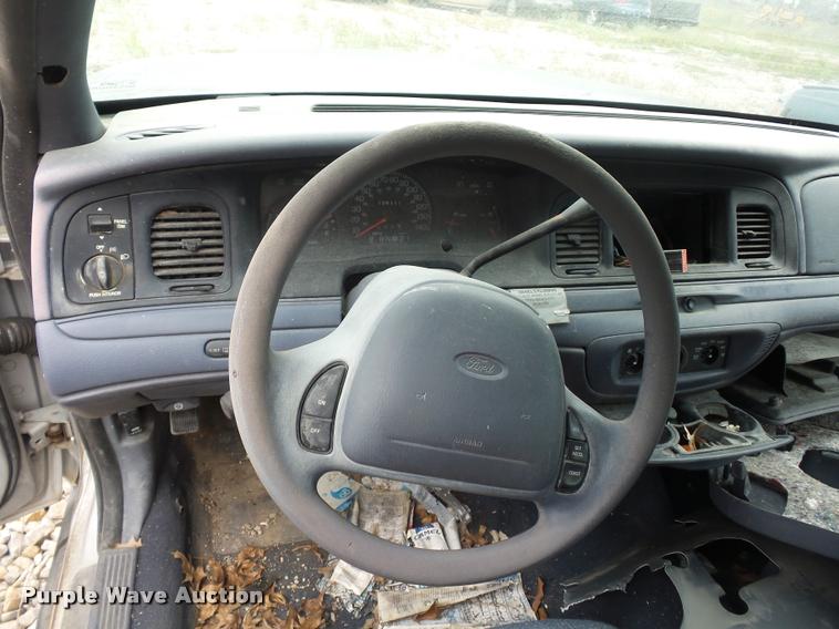 image for item L4298 1998 Ford Crown Victoria Police Interceptor