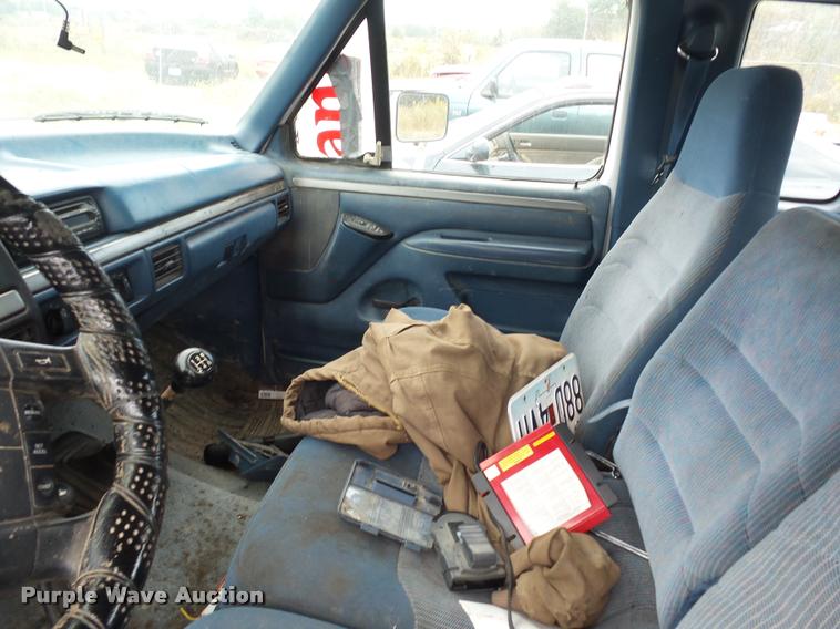 image for item L4300 1995 Ford F150 SuperCab pickup truck