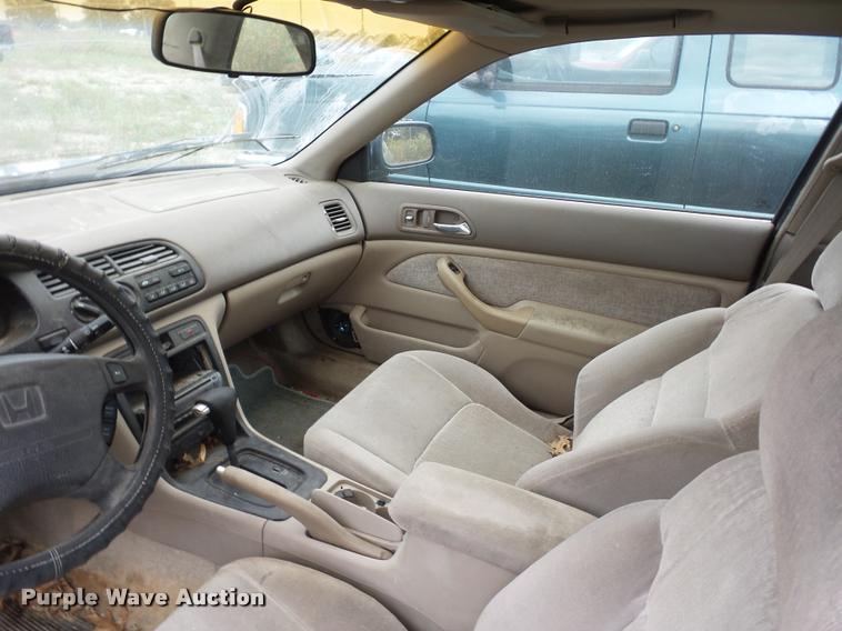 image for item L4301 1996 Honda Accord