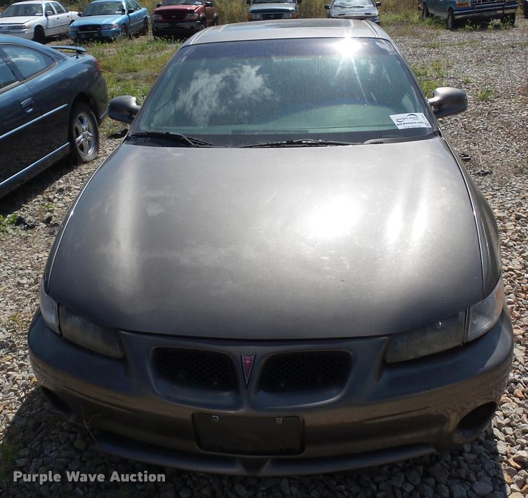 image for item L4307 2000 Pontiac Grand Prix