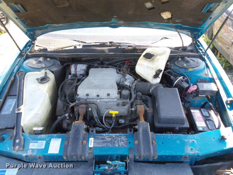 image for item L4311 1992 Pontiac Grand Prix