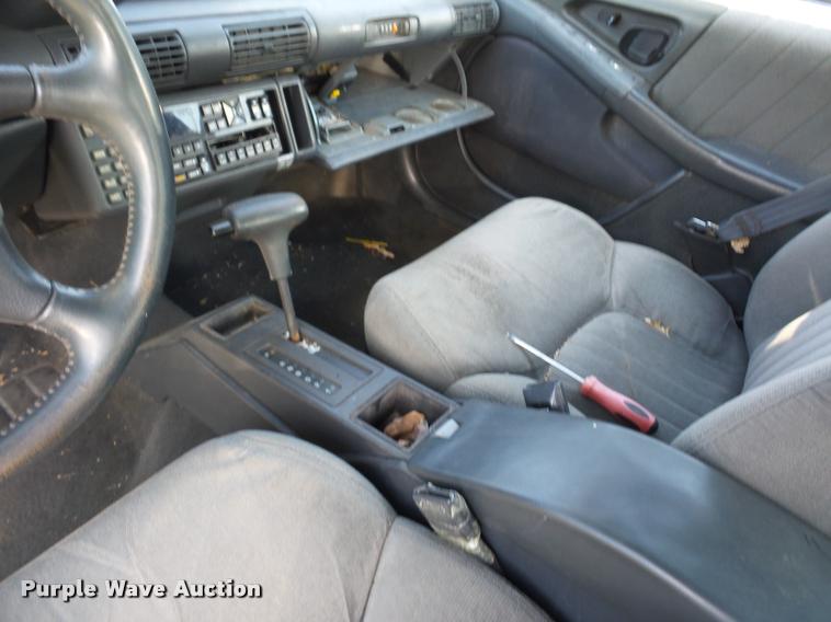 image for item L4311 1992 Pontiac Grand Prix