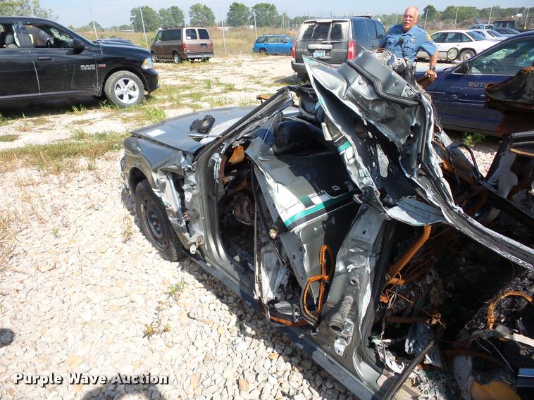 image for item L4313 2003 Ford Crown Victoria Police Interceptor