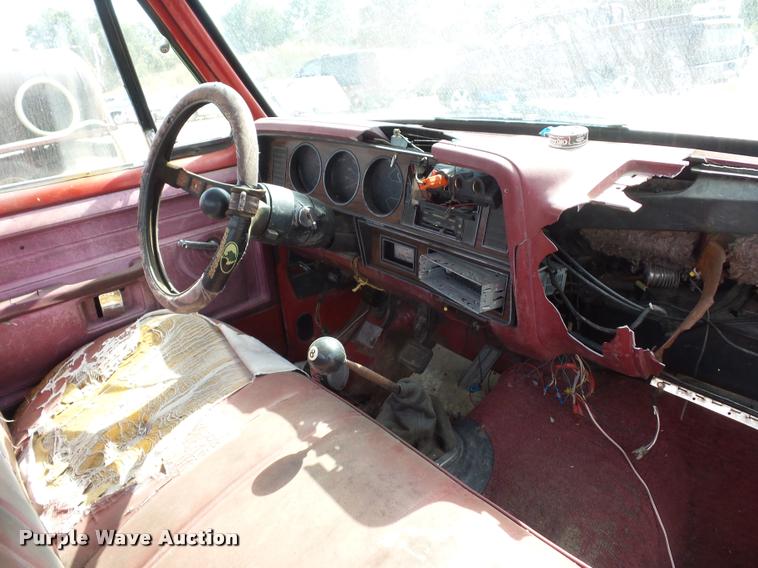 image for item L4317 1983 Dodge D150 pickup truck