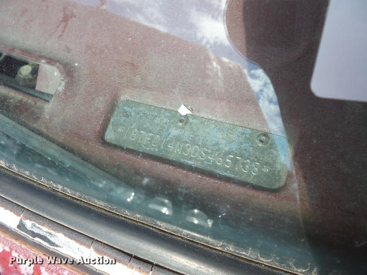 image for item L4317 1983 Dodge D150 pickup truck