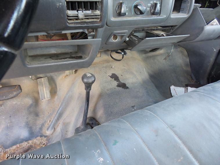 image for item L4321 1993 Ford F250 HD SuperCab pickup truck