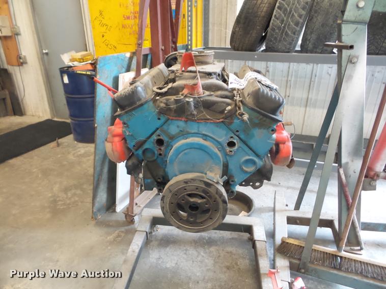 image for item L4324 Chevrolet 350 5.7L gas engine