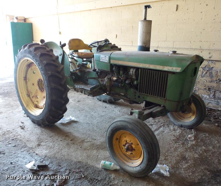 image for item L4325 John Deere 1020 tractor
