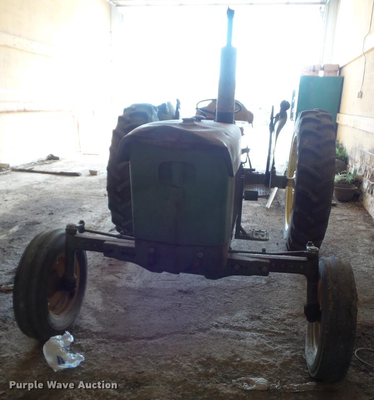 image for item L4325 John Deere 1020 tractor