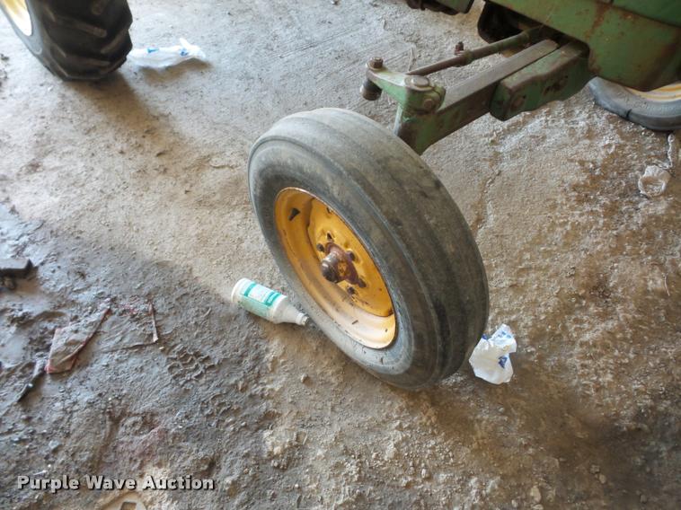 image for item L4325 John Deere 1020 tractor