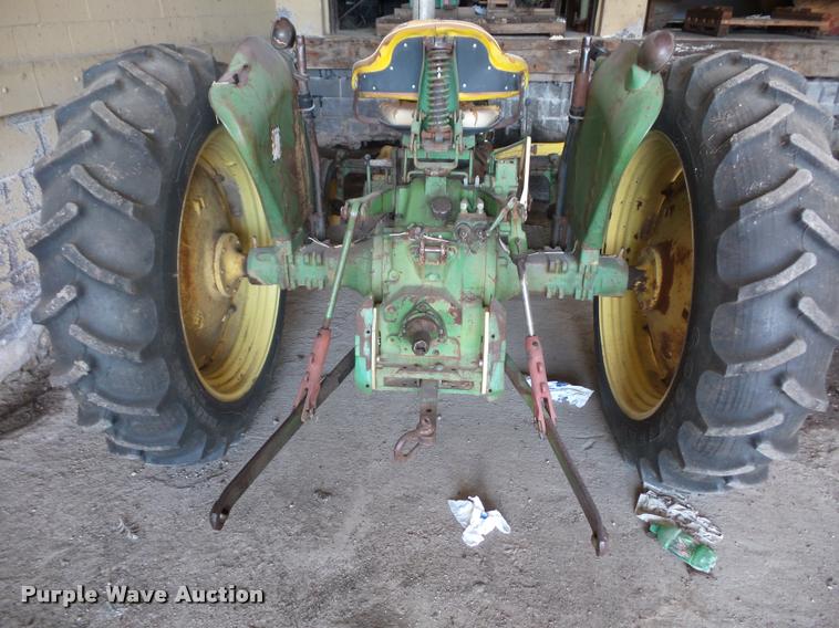 image for item L4325 John Deere 1020 tractor