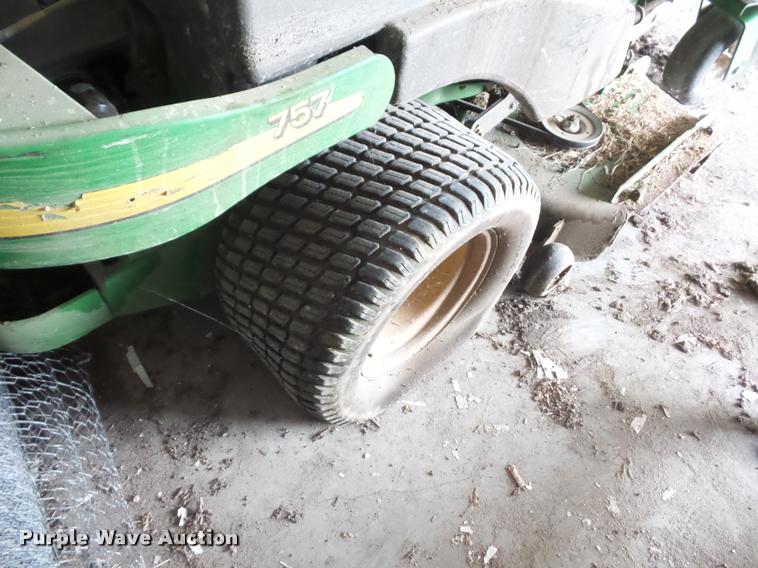image for item L4326 John Deere 757 ZTR lawn mower