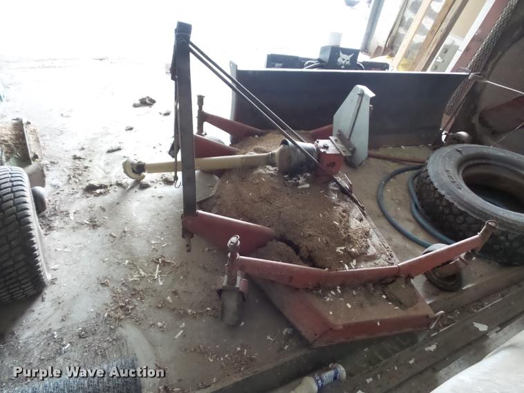 image for item L4327 Finish mower