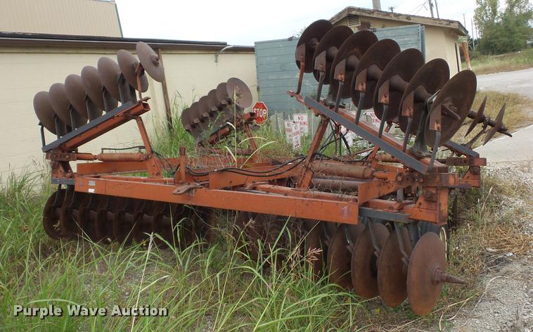 image for item L4336 International 475 disk