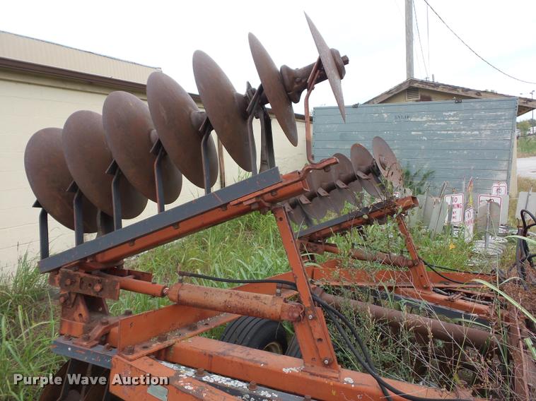 image for item L4336 International 475 disk