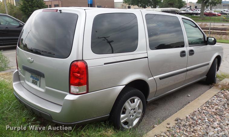 image for item L7119 2008 Chevrolet Uplander van