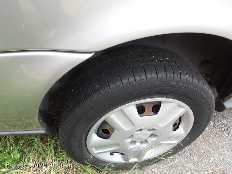 image for item L7119 2008 Chevrolet Uplander van