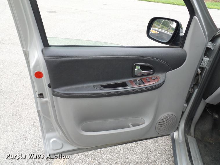image for item L7119 2008 Chevrolet Uplander van