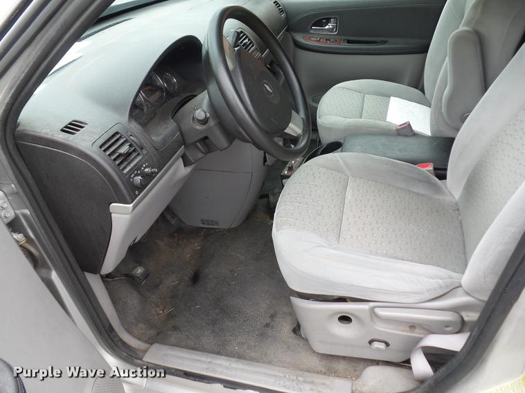 image for item L7119 2008 Chevrolet Uplander van