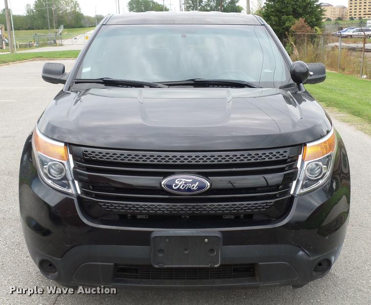 image for item L7120 2013 Ford Explorer Police Interceptor Utility SUV