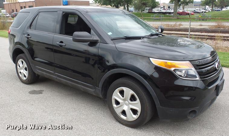 image for item L7120 2013 Ford Explorer Police Interceptor Utility SUV